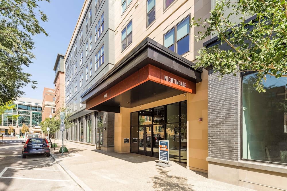 Global Luxury Suites Downtown Providence gallery photo in Providence, RI — image 40