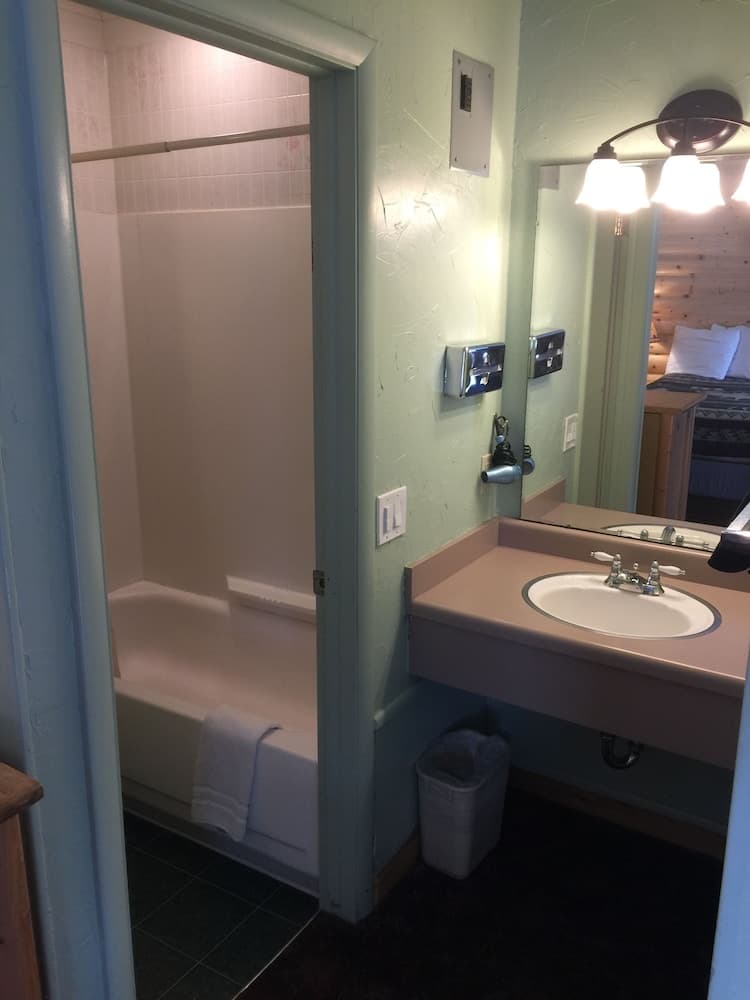 The Historic Madison Hotel Motel interior in West Yellowstone, MT — gallery photo 2