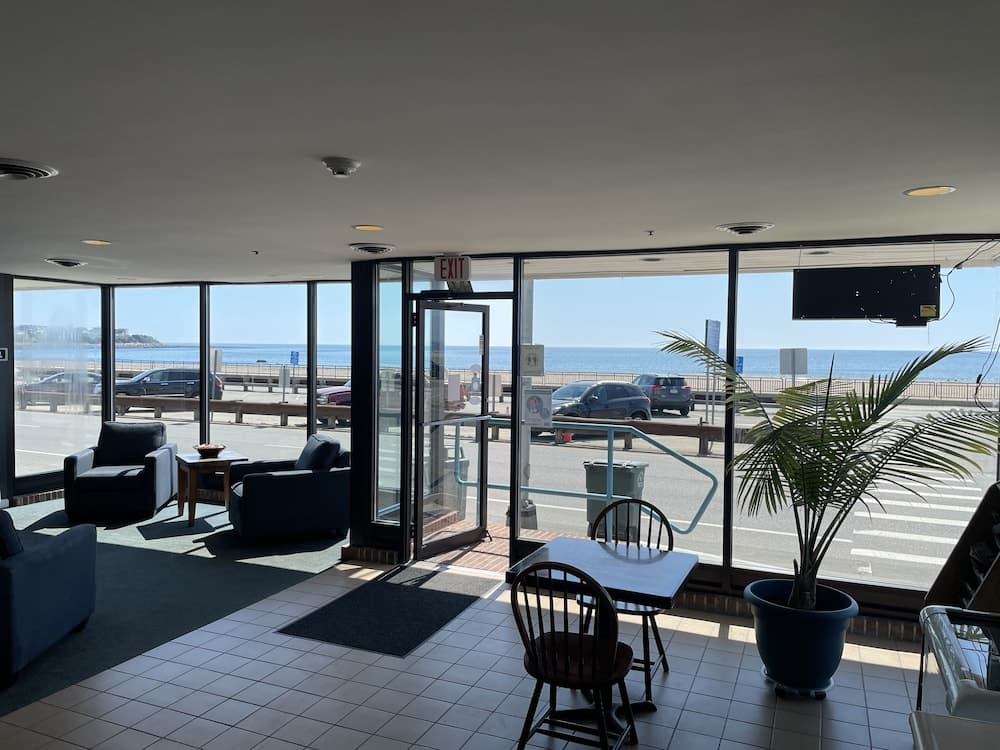 Hampton House Hotel gallery photo in Hampton, NH — image 43