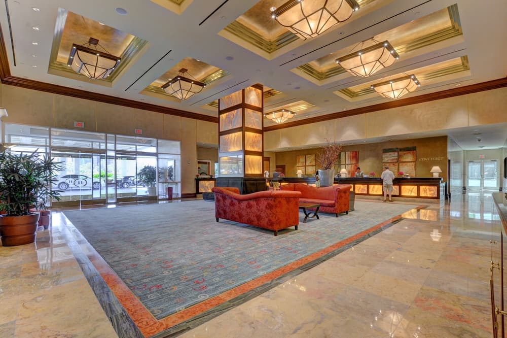 Incredible Suite at Signature Resort interior in Las Vegas, NV — gallery photo 2