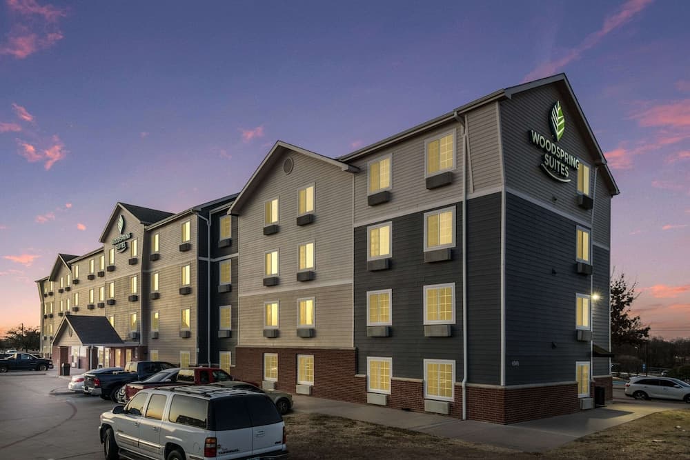 WoodSpring Suites Denton gallery photo in Denton, TX — image 23