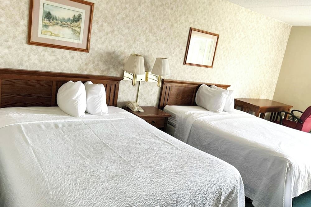 Blue Way Inn & Suites La Crosse gallery photo in La Crosse, WI — image 8