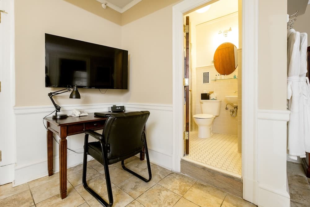 Hotel 340 gallery photo in St. Paul, MN — image 39
