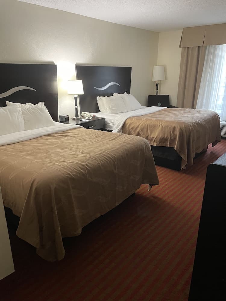 Quality Inn & Suites Somerset Downtown property views in Somerset, KY — gallery photo 3