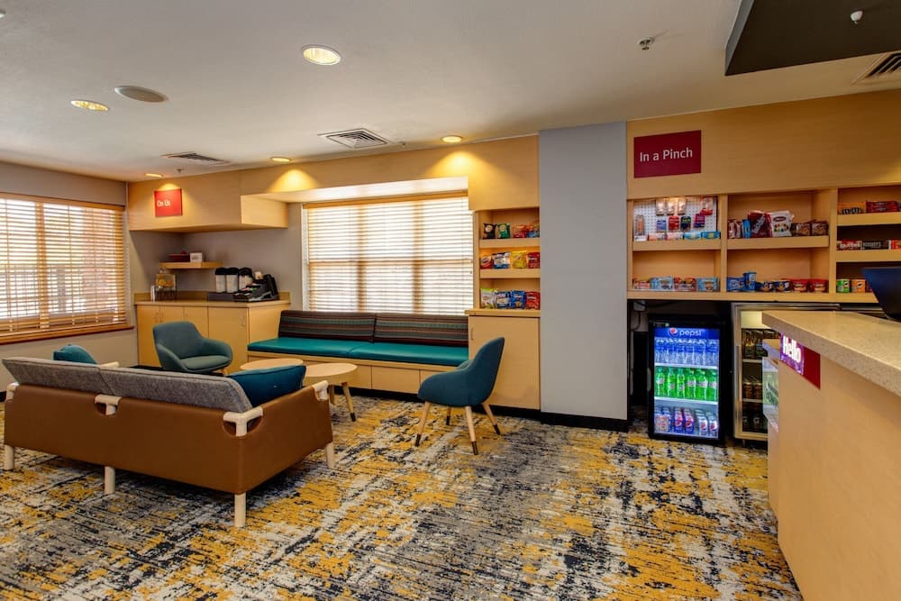 Towneplace Suites By Marriott Denver Southwest interior in Littleton, CO — gallery photo 2