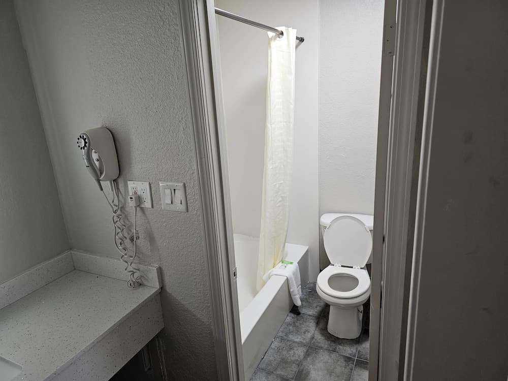 Quality Inn & Suites gallery photo in Metairie, LA — image 6