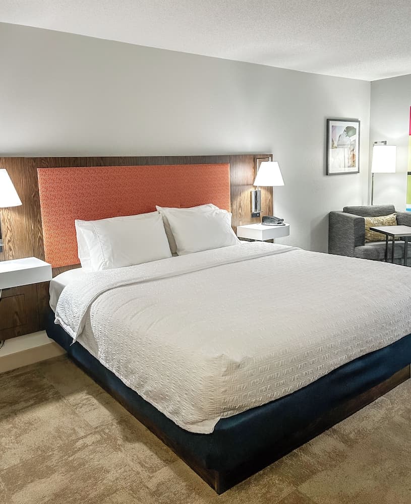 Hampton Inn Jacksonville-Downtown-I-95 property views in Jacksonville, FL — gallery photo 3