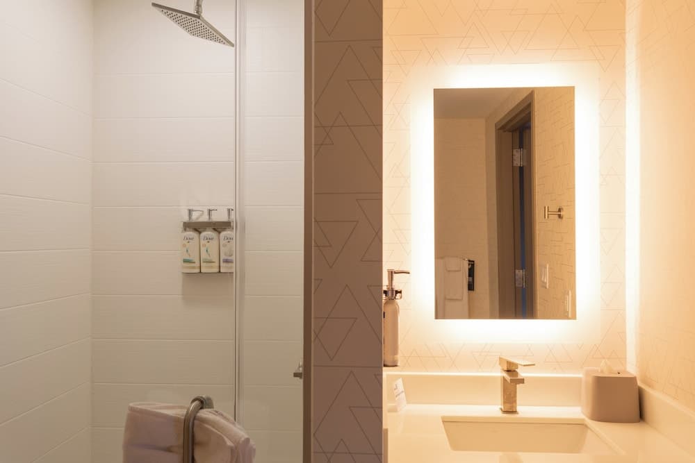 Holiday Inn Express - New Rochelle by IHG gallery photo in New Rochelle, NY — image 28