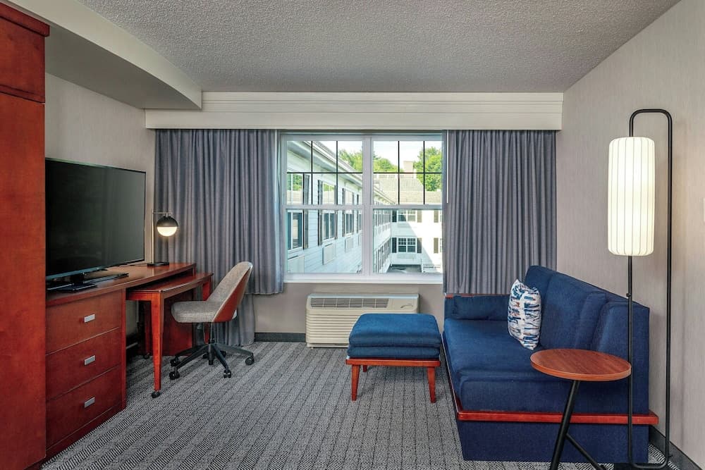 Courtyard by Marriott Hadley Amherst property views in Hadley — gallery photo 3