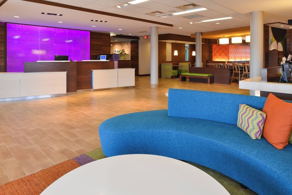 Fairfield Inn & Suites Gallup interior in Gallup, NM — gallery photo 2