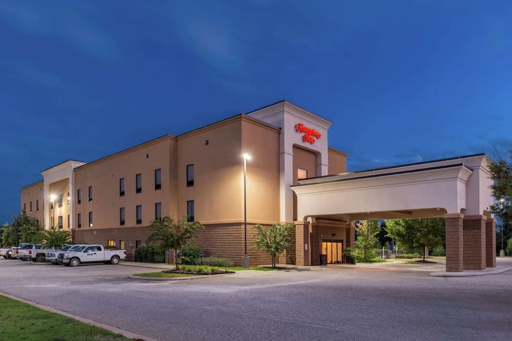 Hampton Inn Jackson featured exterior or lobby in Jackson, AL — similar hotel