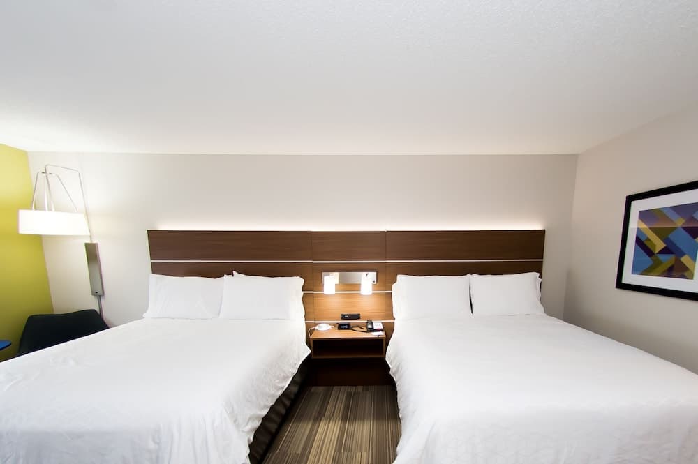 Holiday Inn Express Hotel and Suites Statesville by IHG property views in Statesville, NC — gallery photo 3