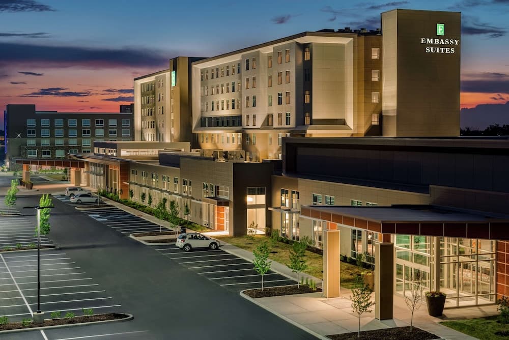 Embassy Suites by Hilton Noblesville Indianapolis Convention Center featured exterior or lobby in Noblesville, IN — similar hotel