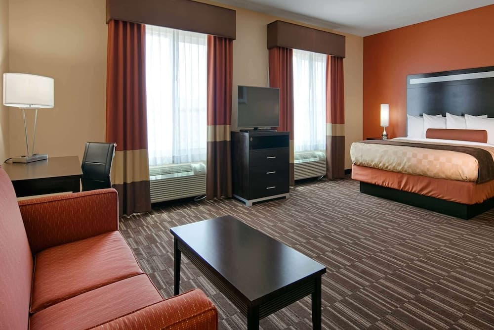 Wyndham Garden Lancaster CA interior in Lancaster, CA — gallery photo 2