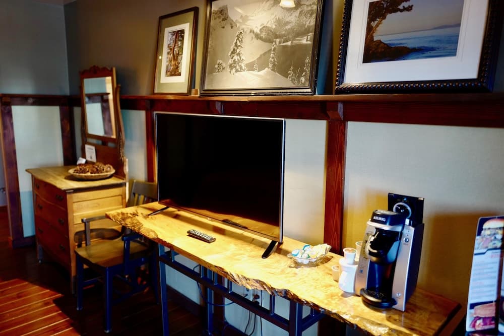 Sumas Mountain Lodge gallery photo in Sumas, WA — image 48