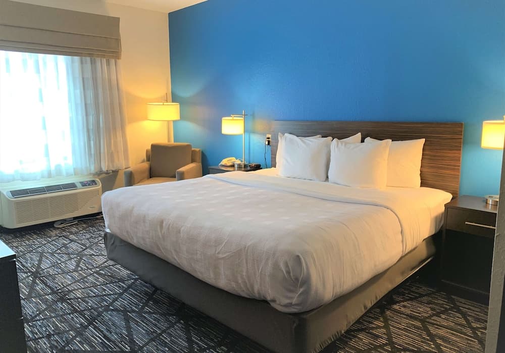 SureStay by Best Western Cambridge gallery photo in Cambridge, OH — image 17