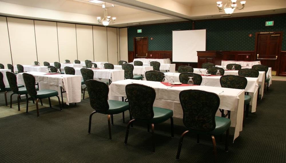 Holiday Inn Selma - Swancourt by IHG gallery photo in Selma, CA — image 8