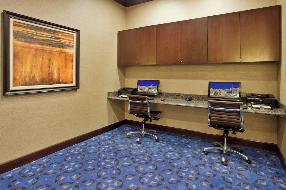 Residence Inn Odessa gallery photo in Odessa, TX — image 15