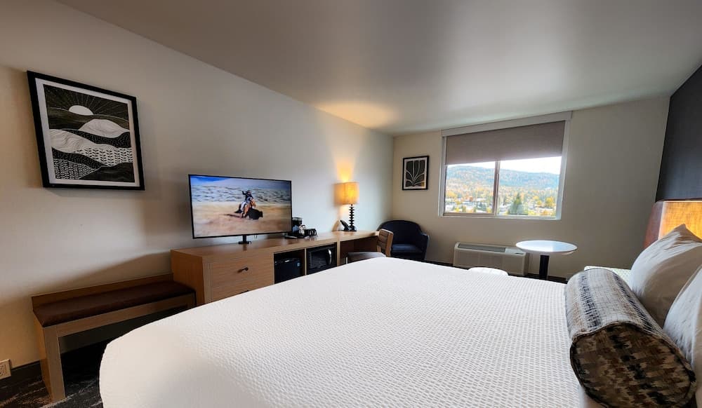 Rayland Hotel — hotel in The Dalles, Oregon