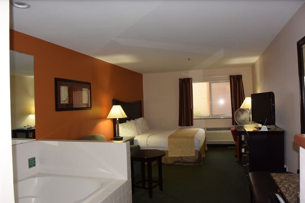 Travelodge Suites by Wyndham Newberg gallery photo in Newberg, OR — image 55