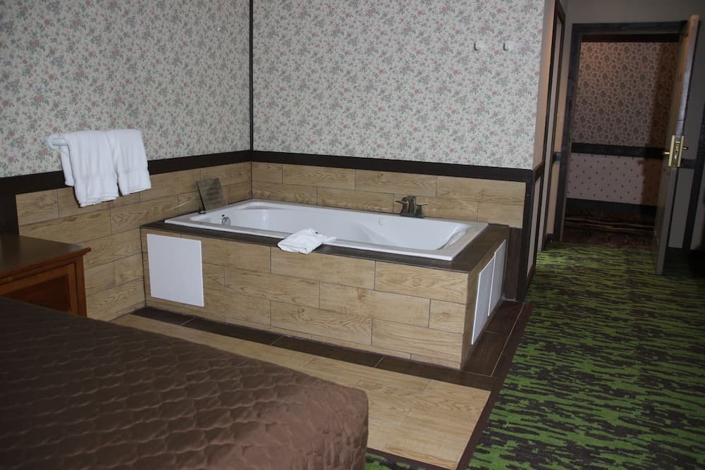 Spring House Inn property views in Chesterton, IN — gallery photo 3
