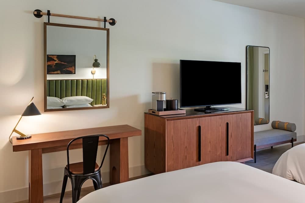 Red Cliffs Lodge Zion, A Tribute Portfolio Hotel - Marriott Bonvoy property views in Springdale, UT — gallery photo 3