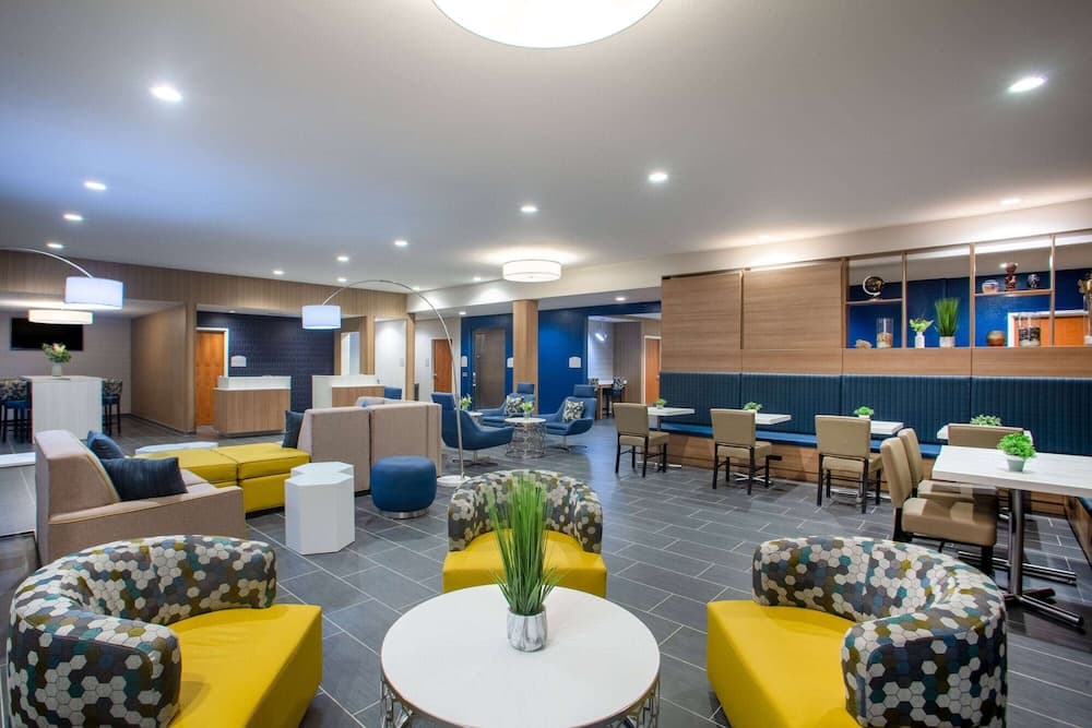 Microtel Inn & Suites by Wyndham Liberty/NE Kansas City Area property views in Liberty, MO — gallery photo 3