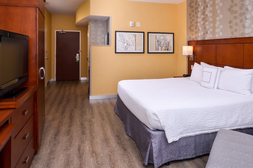 Courtyard Marriott Victorville gallery photo in Hesperia, CA — image 41