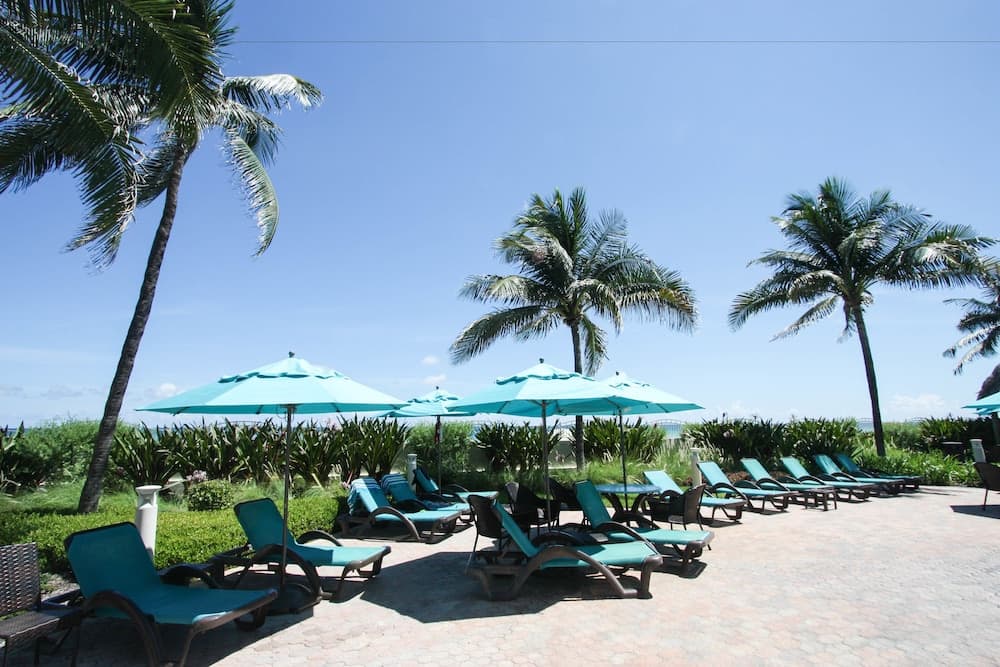 The Tides by MiaRentals interior in Hollywood, FL — gallery photo 2