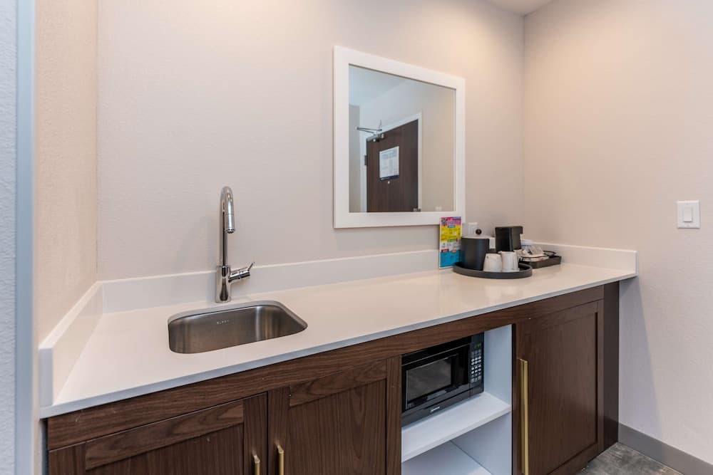Hampton Inn & Suites Houston Sugar Land gallery photo in Sugar Land, TX — image 56