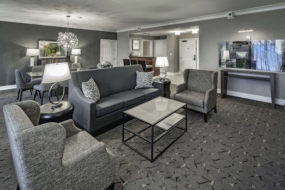 DoubleTree by Hilton Hotel Modesto gallery photo in Modesto, CA — image 32