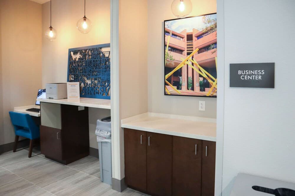 Comfort Suites Gainesville near University property views in Gainesville, FL — gallery photo 3