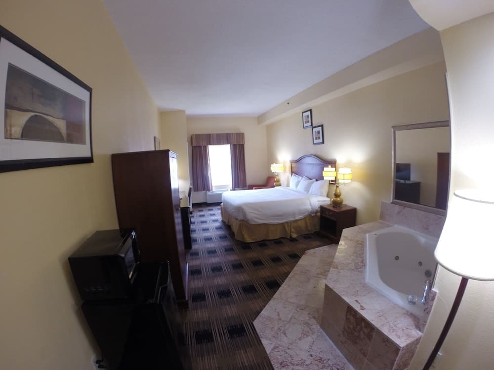 Jameson Inn and Suites Riverdale interior in Riverdale, GA — gallery photo 2