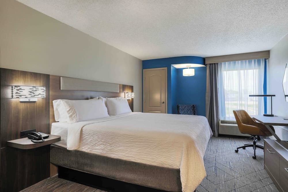 Holiday Inn Express Burlington by IHG gallery photo in Burlington, NC — image 78