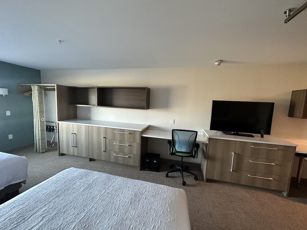 Home2 Suites By Hilton Racine gallery photo in Sturtevant, WI — image 9