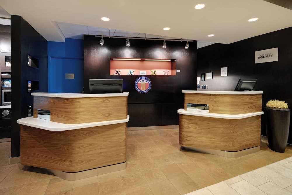 Courtyard by Marriott Grand Rapids Airport property views in Grand Rapids, MI — gallery photo 3