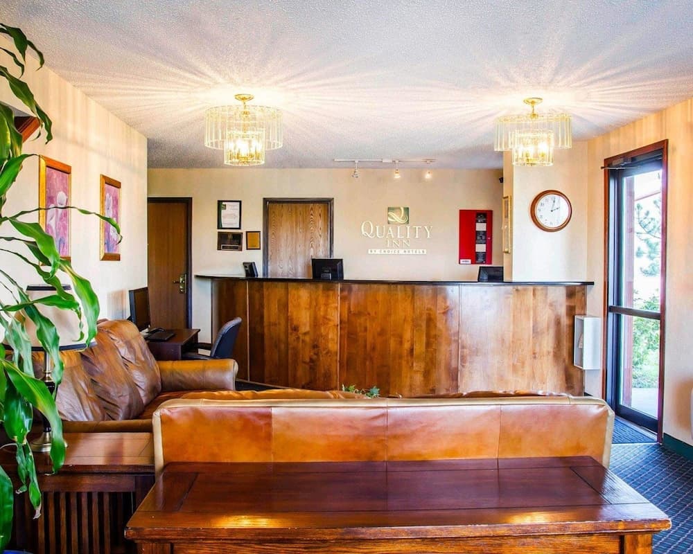 Econo Lodge Longmont East gallery photo in Longmont, CO — image 32