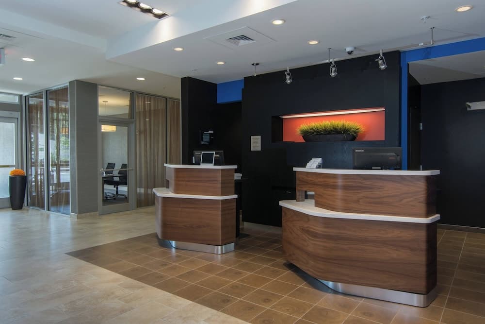Courtyard Raleigh-Durham Airport/Brier Creek interior in Raleigh, NC — gallery photo 2