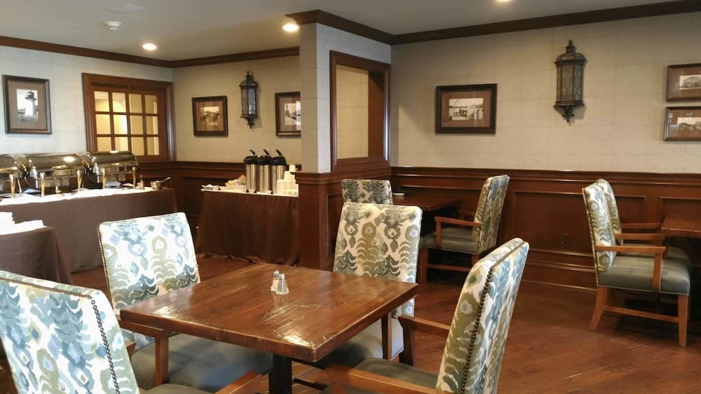 Oceano Hotel and Spa gallery photo in Half Moon Bay, CA — image 41