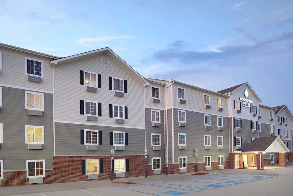 WoodSpring Suites Denton featured exterior or lobby in Denton, TX — similar hotel