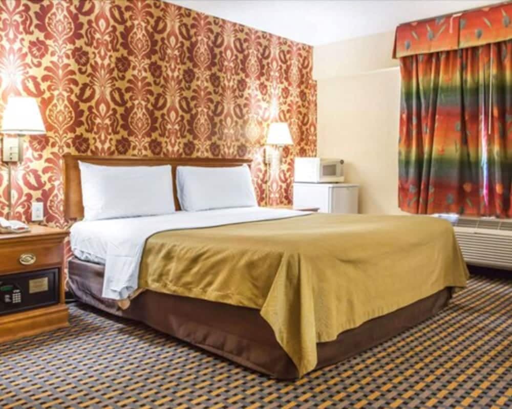Days Inn by Wyndham Jersey City / NYC Area gallery photo in Jersey City, NJ — image 12