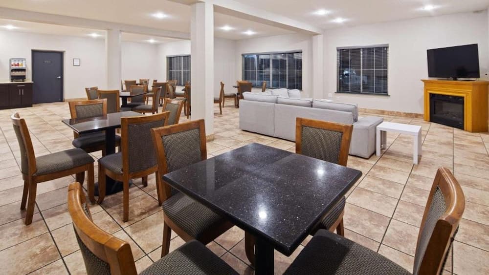 Candlewood Suites San Antonio - Fort Sam Houston featured exterior or lobby in San Antonio, TX — similar hotel