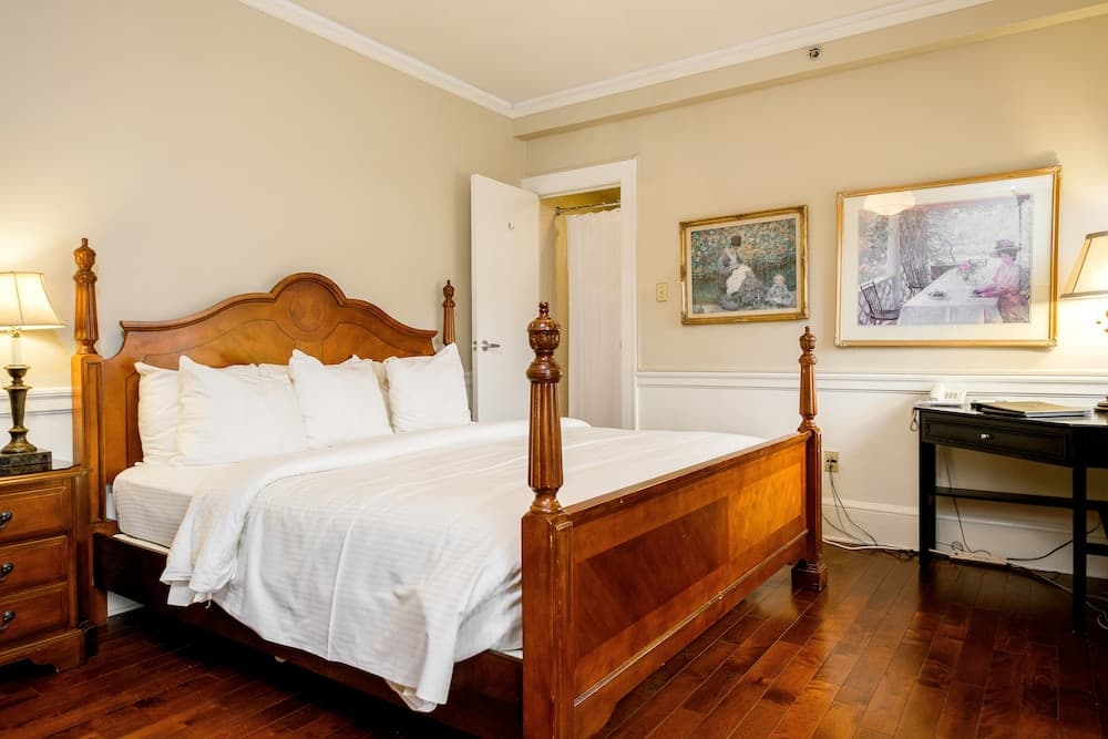 Hotel 340 gallery photo in St. Paul, MN — image 80