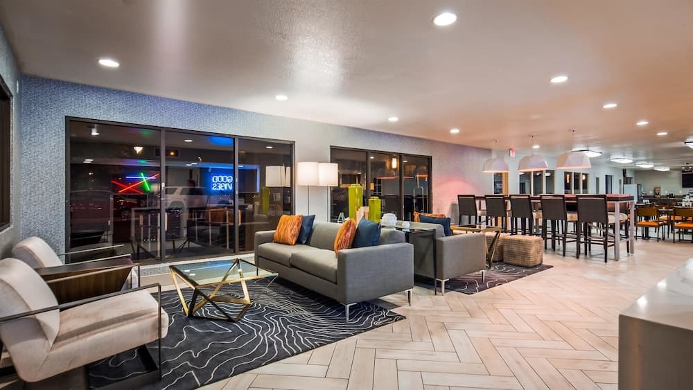 SureStay InnSuites Phoenix Hotel & Suites by Best Western property views in Phoenix, AZ — gallery photo 3