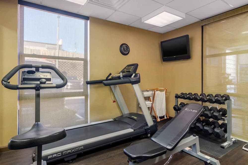 Comfort Inn & Suites LaGrange East gallery photo in LaGrange, GA — image 5