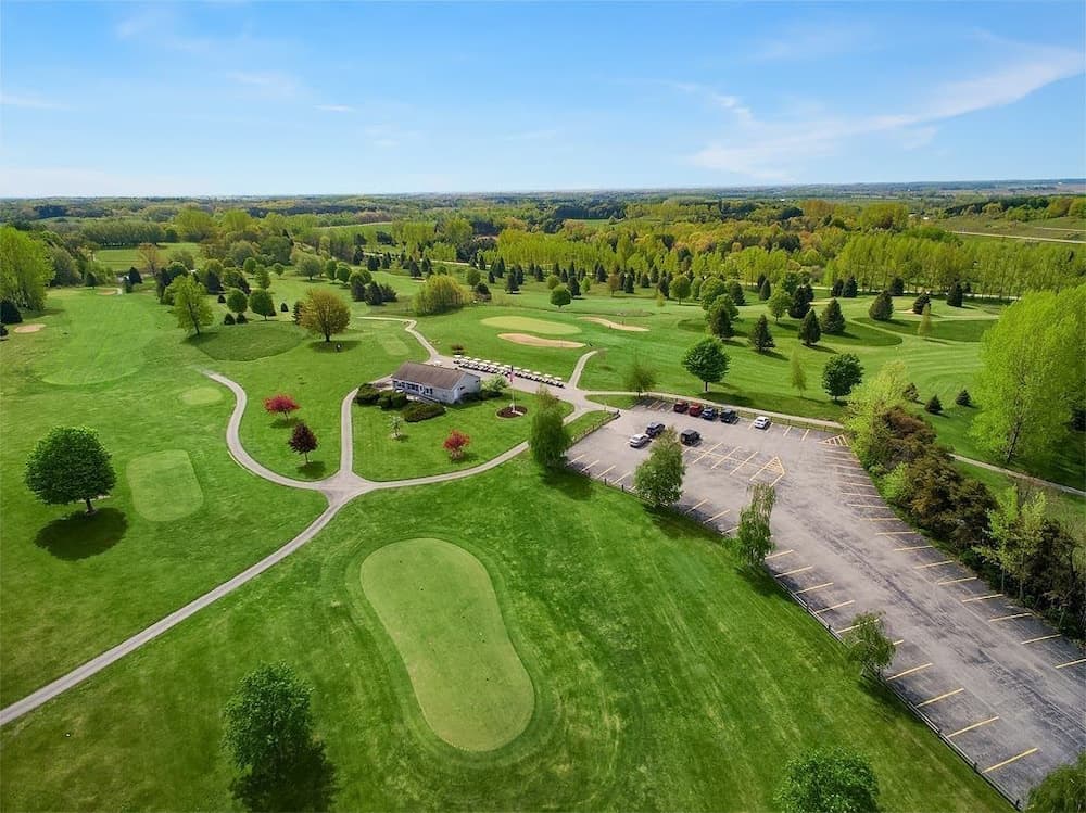 Double JJ Resort interior in Rothbury, MI — gallery photo 2
