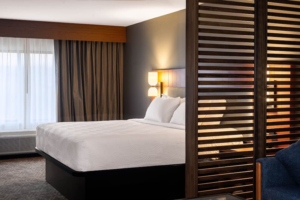 voco Moab by IHG interior in Moab, UT — gallery photo 2