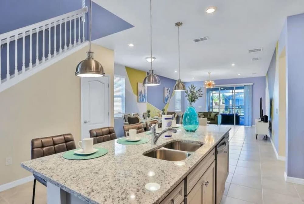 Tempo Trek Lodgings gallery photo in Davenport, FL — image 15