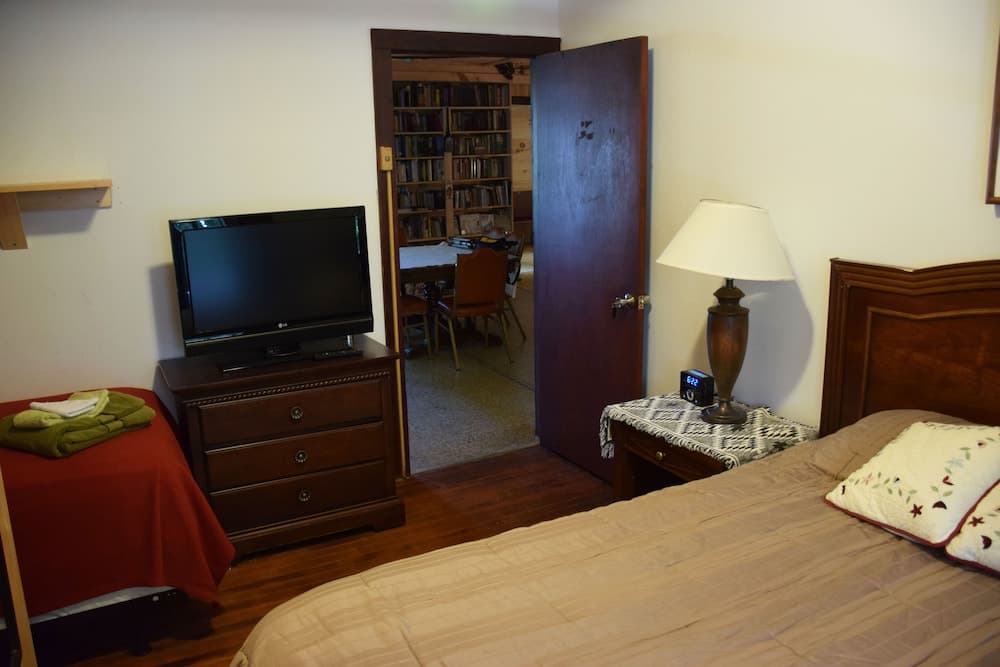The Baseball Hotel gallery photo in Richfield Springs, NY — image 12