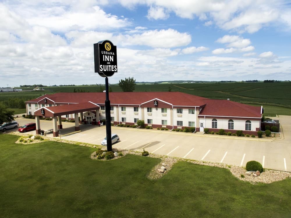 Urbana Inn & Suites featured exterior or lobby in Urbana, IA — similar hotel